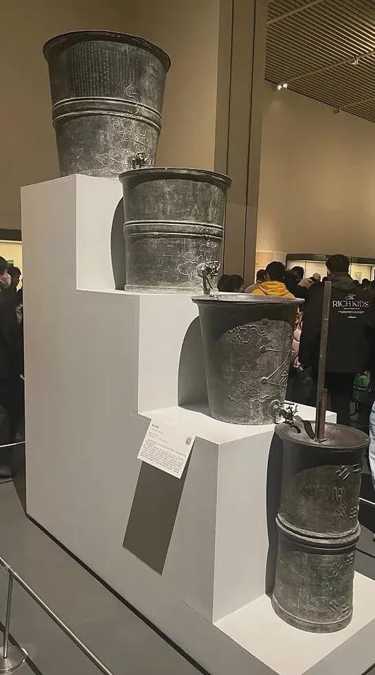 全网爆火的博物馆，一夜之间收到2万评论！网友：全是来讨债的…（组图） - 38