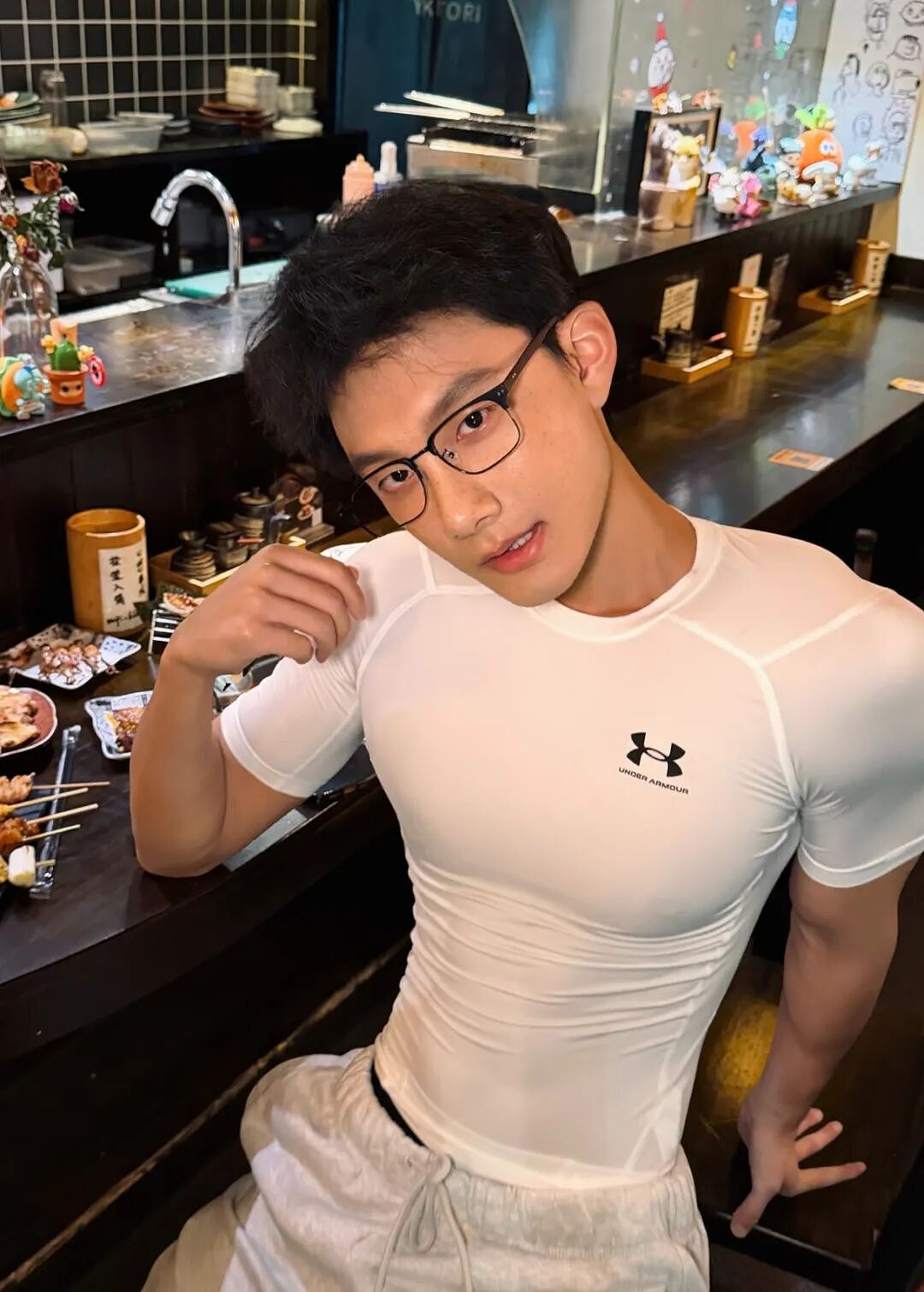 【帅哥】圈内知名狼狗天菜体育生宣布回归?这变化也太大了吧...(组图) - 1