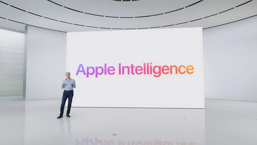 苹果官宣iPhone将搭载最强AI！马斯克第一个出来骂（组图） - 8