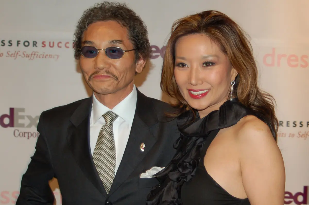 日美混血超模卷入3.5亿遗产大战！同父异母7兄妹撕了17年，结果被年轻后妈捡了漏（组图） - 11