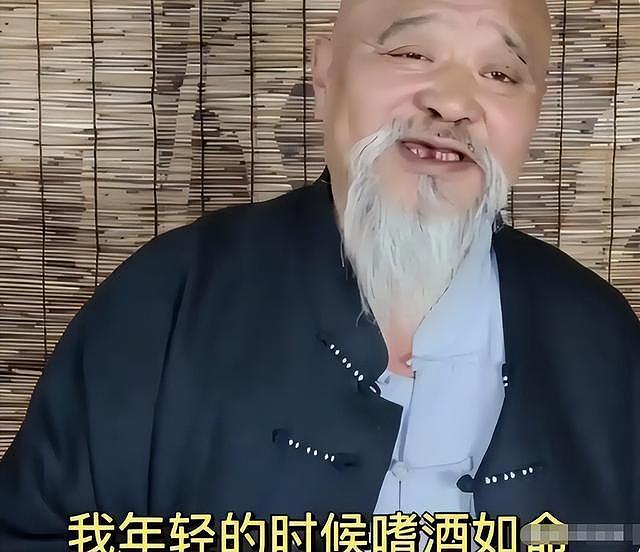 每天2包烟，顿顿8两白酒，70岁李琦跟去世前杨少华状态如出一辙（组图） - 4