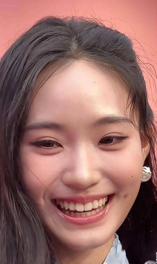 小S女儿脸型长残，情商、资源惹吐槽，网友：全靠母亲托举（组图） - 11