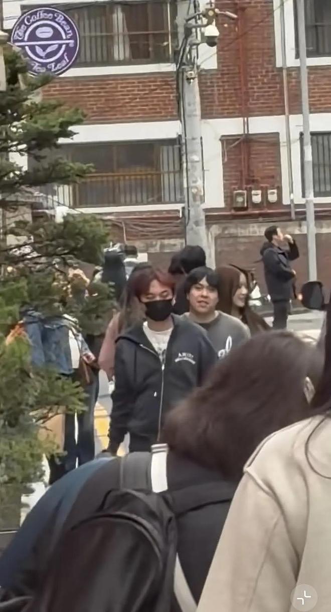 懒懒太累了！硬刚黄一鸣晒3500万海胆，王思聪又带新女伴韩国游玩（组图） - 14