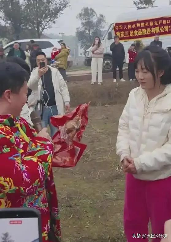合川杀猪宴后续:呆呆“底裤”被扒,担心一幕发生,官方连夜下场(组图) - 6