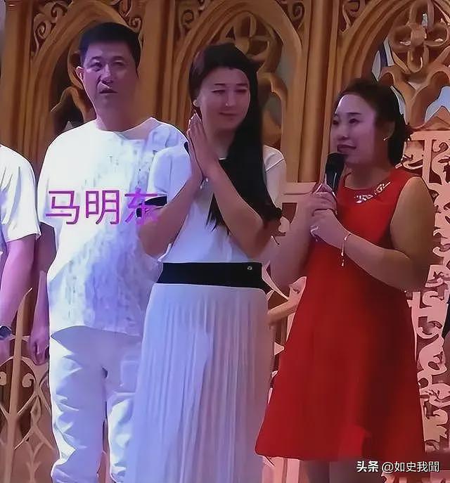 忘本早有预兆！闫学晶和前夫离婚真相被曝：出名后看上大款，飘了（组图） - 13