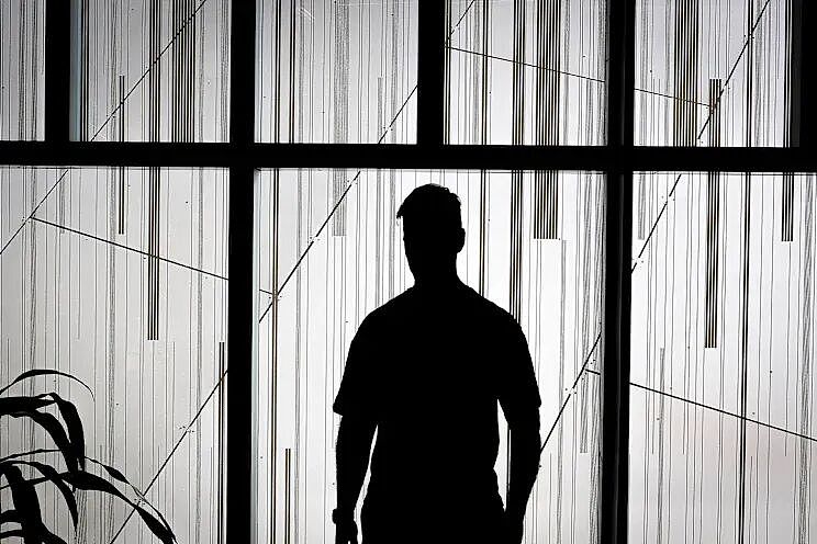 当心!澳男轻信 “脱发神药” ,结果萎了...(组图) - 3