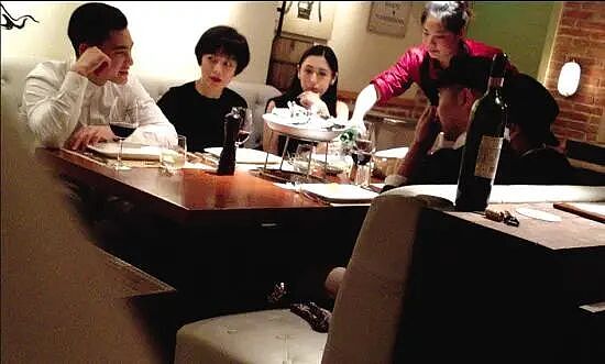 诞私生子震惊全城?与已婚男三人行当街调情,做恶婆婆遭报应儿子患怪病,新婚4个月被老公赶出家门?(组图) - 41