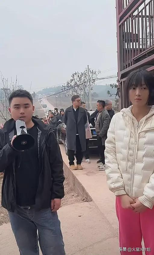 合川杀猪宴后续:呆呆“底裤”被扒,担心一幕发生,官方连夜下场(组图) - 2