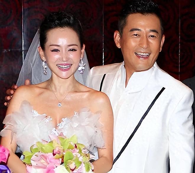 认识3天就闪婚大15岁老戏骨,婚后一直租房住,如今她却非常幸福(组图) - 1