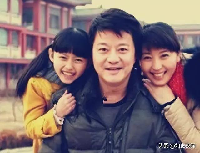 忘本早有预兆！闫学晶和前夫离婚真相被曝：出名后看上大款，飘了（组图） - 5