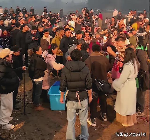 合川杀猪宴后续:呆呆“底裤”被扒,担心一幕发生,官方连夜下场(组图) - 3