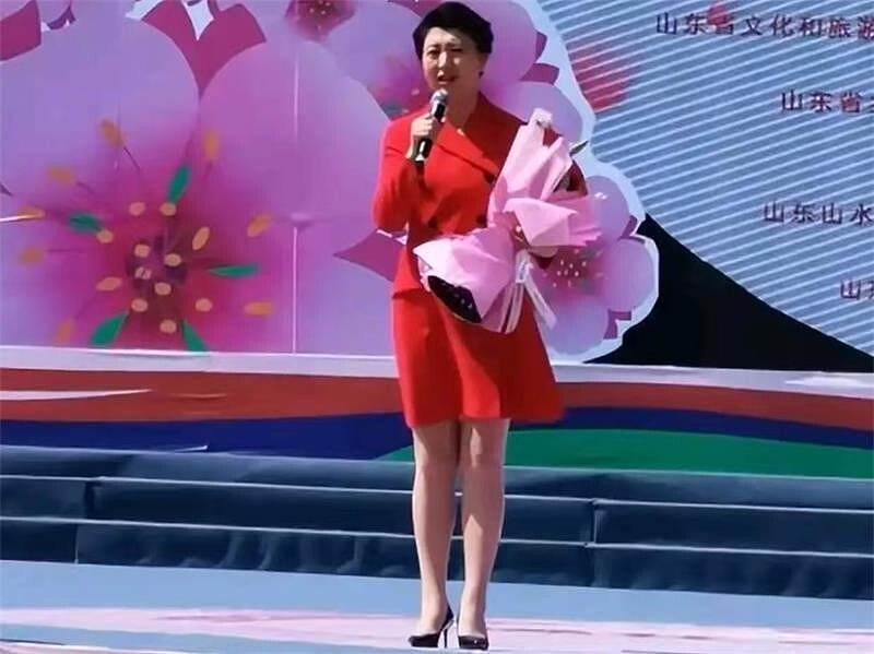 闫学晶被扒了个底朝天？细看资产，“飘”太高是真的会摔的（组图） - 14