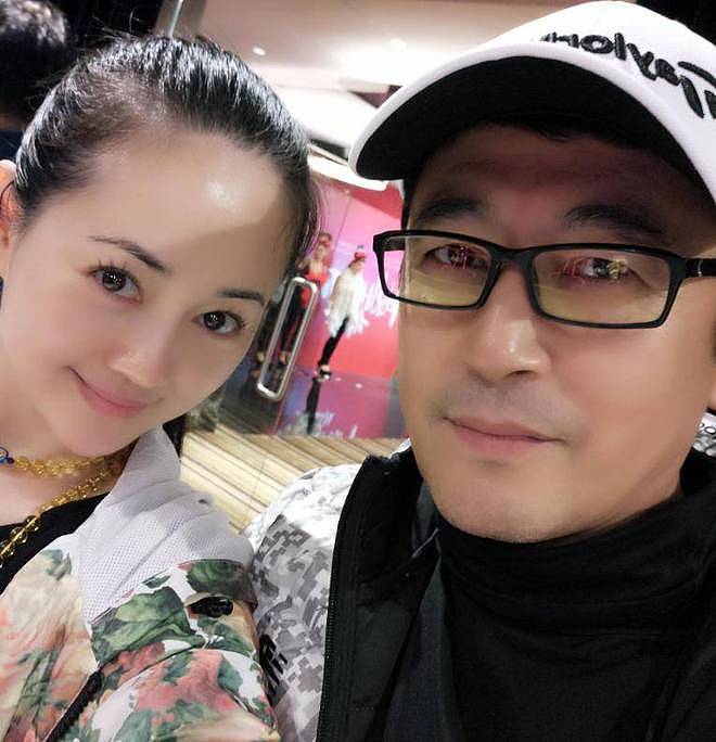 认识3天就闪婚大15岁老戏骨,婚后一直租房住,如今她却非常幸福(组图) - 4