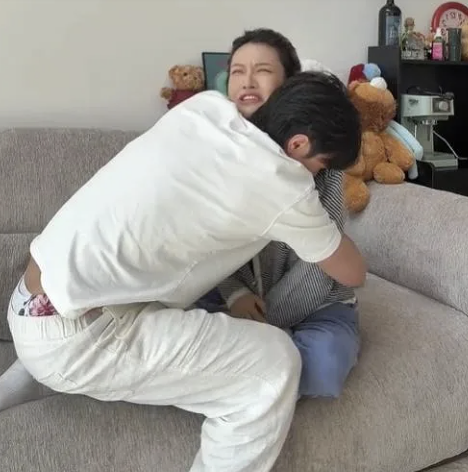 萧亚轩前男友升级二胎爸,晒娇妻报喜!闪婚温哥华大7岁女邻居,满脸幸福肥(组图) - 5