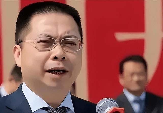 宝能董事长姚振华实名举报常熟官员，控诉观致核心资产将遭“贱卖”，网友评论（视频/组图） - 1