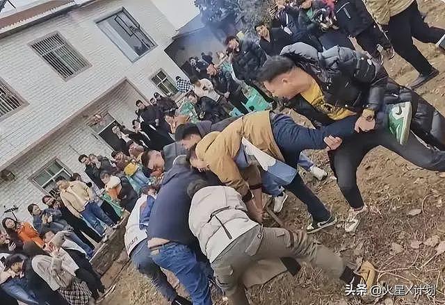 合川杀猪宴后续:呆呆“底裤”被扒,担心一幕发生,官方连夜下场(组图) - 7