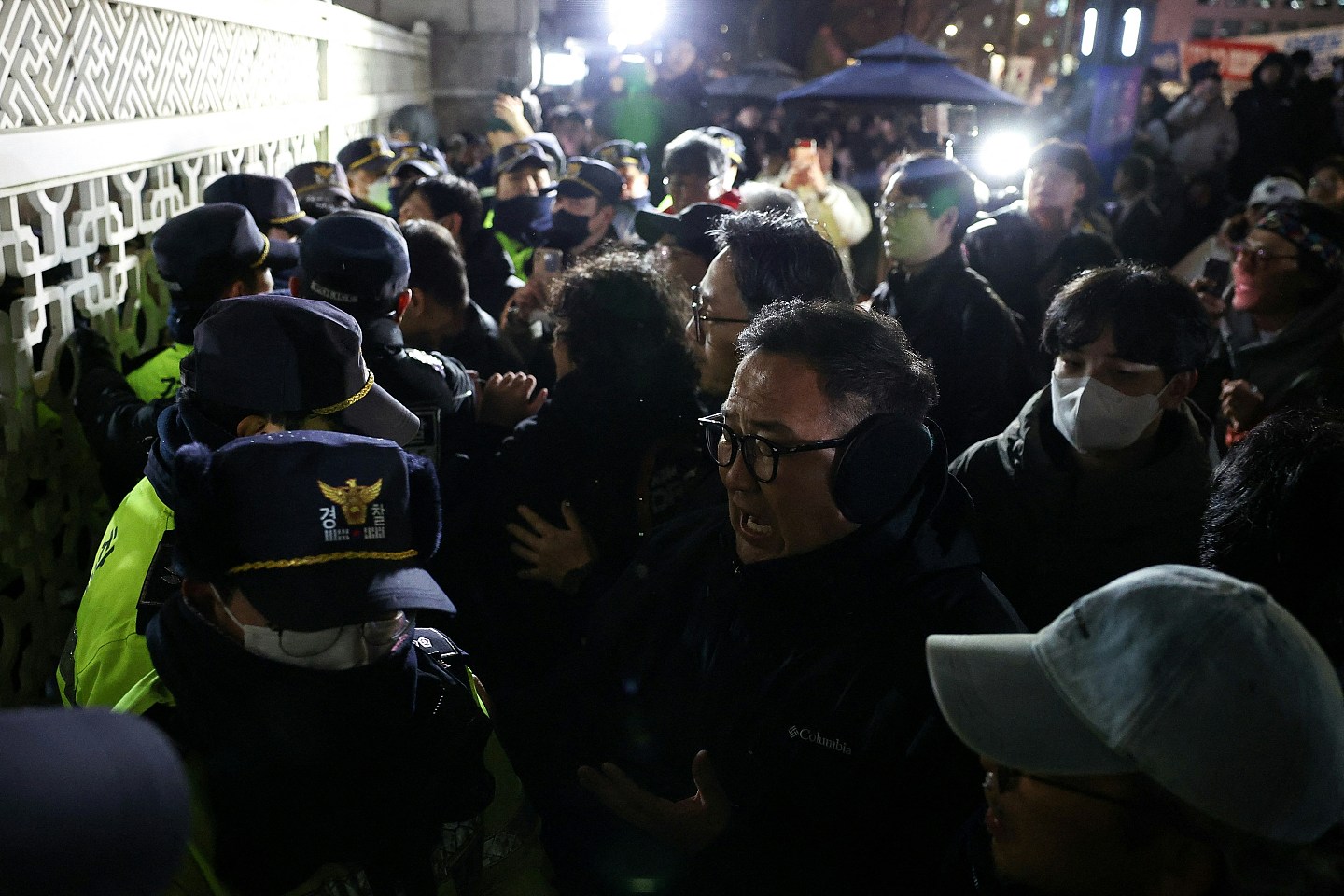 尹锡悦戒严令案,韩国检方寻求法院判处死刑(组图) - 2
