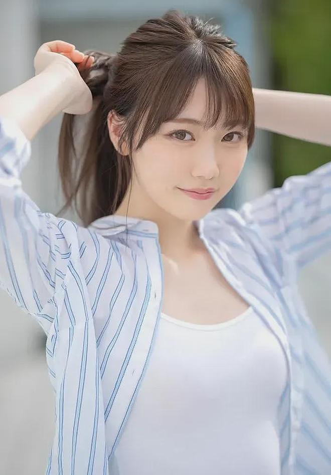 【美女】黑长直+蜜桃臀，她是纯欲天花板，出道即封神，简直杀疯了（组图） - 4