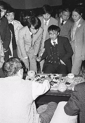 “棋圣”聂卫平于北京病逝,曾屡挫日本超一流棋手创造连胜神话(组图) - 4