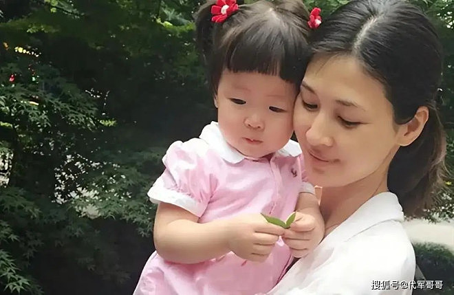 46岁童蕾近况曝光！老公被判刑带女儿回农村生活（组图） - 5