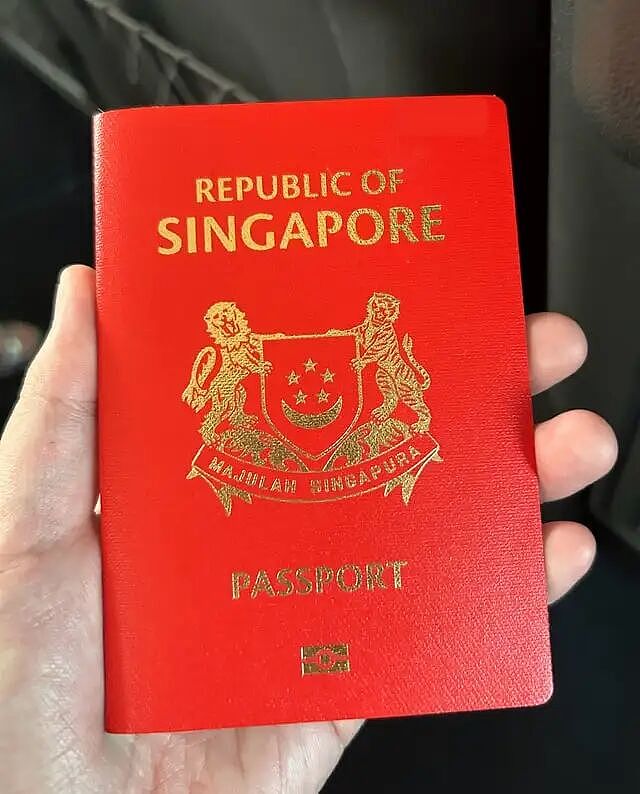 判了！有华人入外籍不退中国国籍被罚！最近多人因“双重身份”被查（组图） - 1