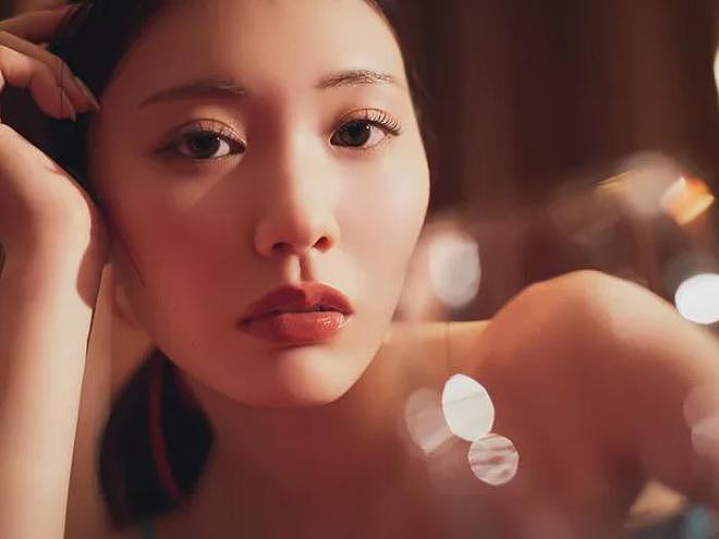 【美女】黑长直+蜜桃臀，她是纯欲天花板，出道即封神，简直杀疯了（组图） - 2