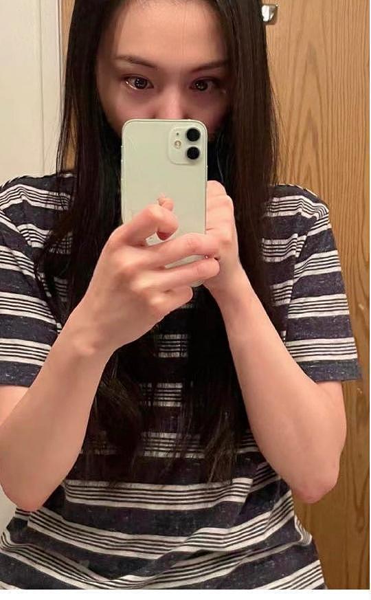 郑爽近照曝光星味全无,家中装修豪华惊现儿童玩具,日子并不可怜(组图) - 7
