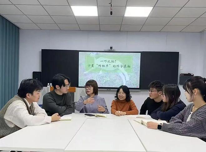 “装死”小羊身价飙至30万，专家：“装死”非“演技”在线，系因遗传缺陷，可以人工繁殖更多只（组图） - 3