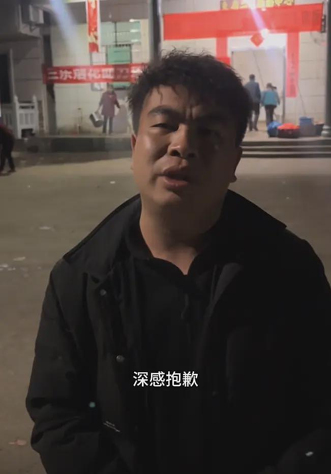 丢人丢到国外了？丰城万人杀猪饭大翻车，举办者回应曝真相！（组图） - 12