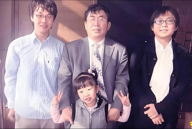 原来他就是聂卫平长子,移民日本入日籍娶日本妻,拒绝让儿子姓聂(组图) - 20