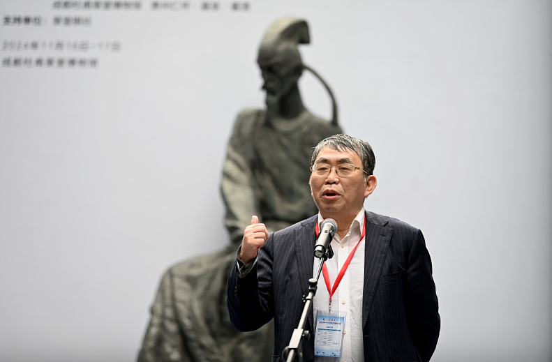 棋圣聂卫平逝世:最多一次饮4斤白酒,炮轰国足是中国最臭的队(组图) - 3