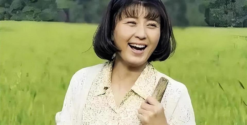 闫学晶前脚道歉,人民网就出手!呼吁彻查到底,更严重的还在后面(组图) - 15