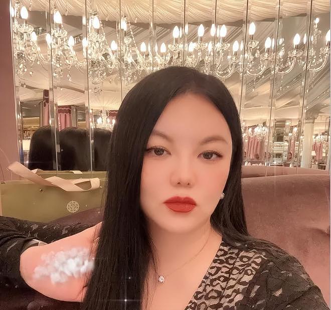 李湘账号被封牵扯出多位明星！女儿王诗龄亦受牵连（组图） - 2