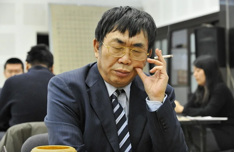 棋圣聂卫平逝世:最多一次饮4斤白酒,炮轰国足是中国最臭的队(组图) - 5