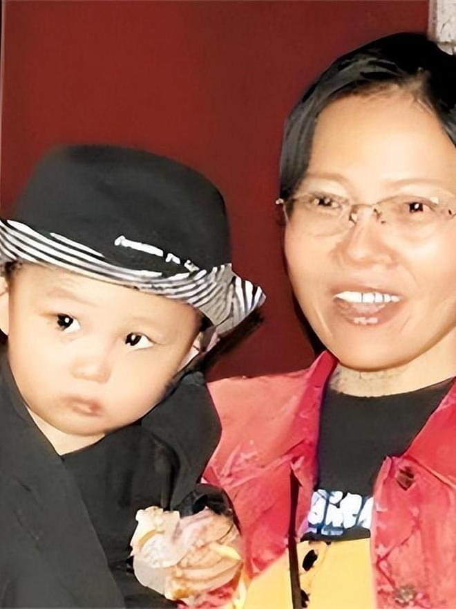 原来他就是聂卫平长子,移民日本入日籍娶日本妻,拒绝让儿子姓聂(组图) - 4