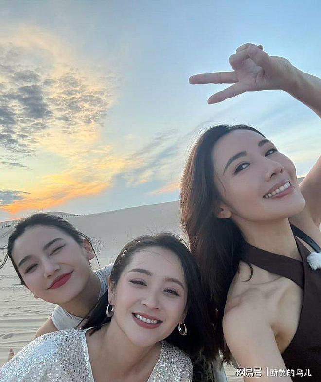 邓莎疑似官宣离婚？发布长文：再也不愿困在一潭死水之中（组图） - 7