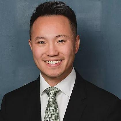 澳外长黄英贤高度评价陆克文驻美大使任期:以最佳外交实践推进澳国家利益 澳总理宣布设立全国哀悼日 纪念Bondi枪击事件遇难者 - 13