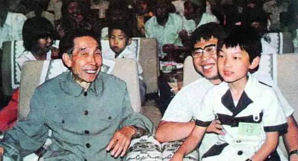 聂卫平病逝！父母是高干，收入远超单一赛事奖金（组图） - 3