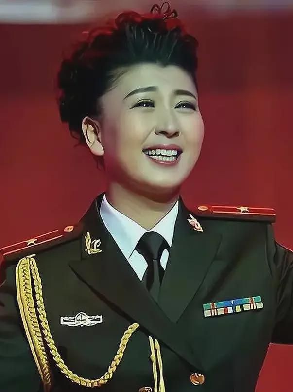 拔萝卜出泥！学历还没查清，闫学晶再迎噩耗，多位大V锤她恐坐牢（组图） - 17