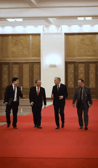 中加关系迈入“吉兆开端“! 卡尼访华连轴转, 多项协议重启+升级! 释放重磅信号(组图) - 4