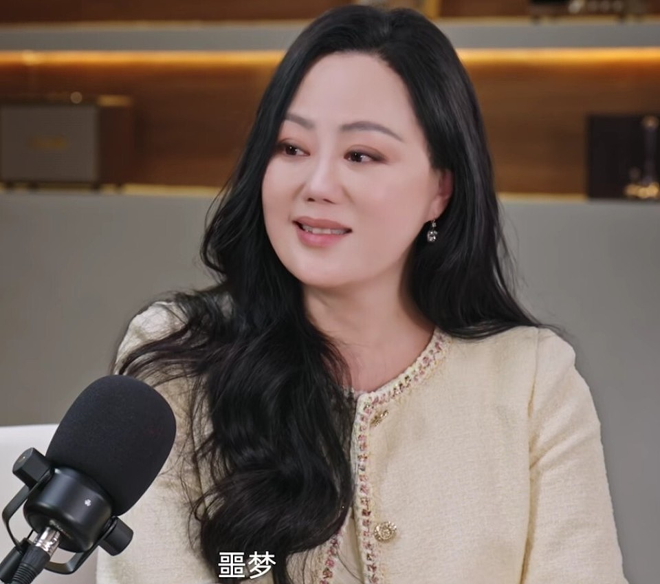 岁月不败美人!62岁章小蕙参加鲁豫访谈,气质优雅颜值超高(组图) - 12