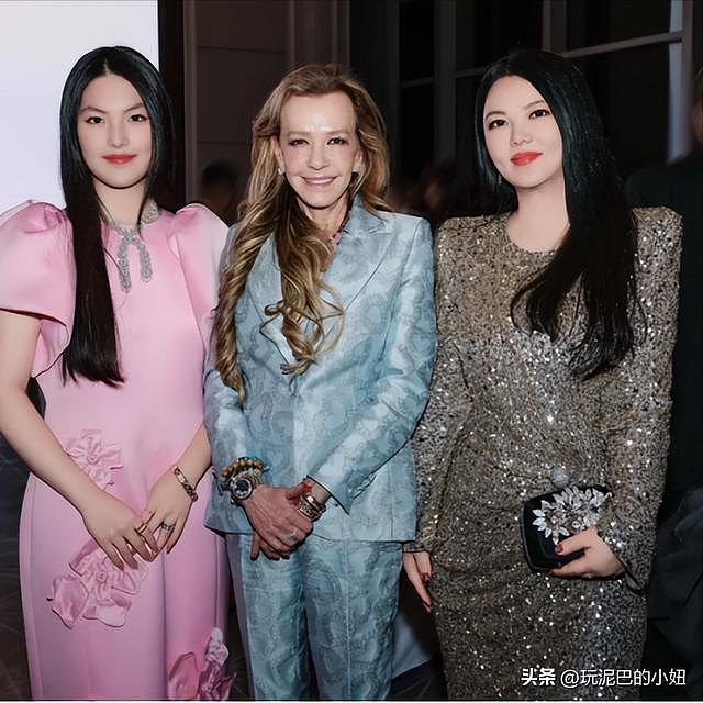 拔出萝卜带出泥！李湘全网被禁关，王诗龄身份遭质疑，多家公司注销（组图） - 14