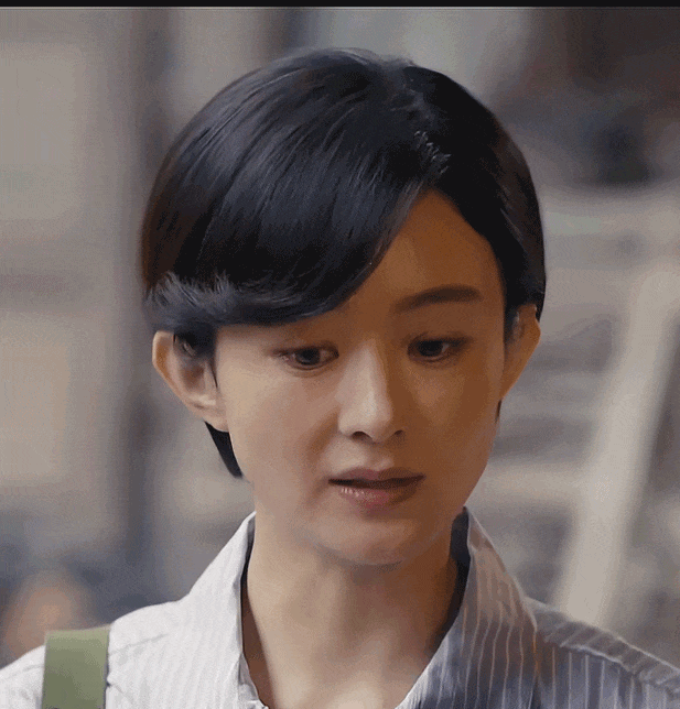 继杨幂抿嘴、刘诗诗梗脖后，赵丽颖也遭诟病！眼睛乱转乱眨被审判（组图） - 18