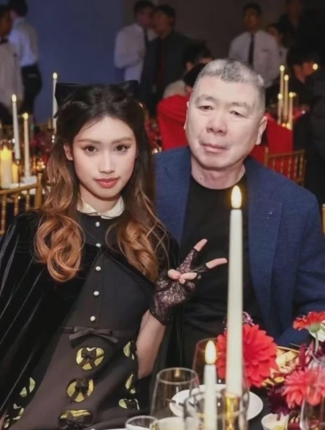 上海活动太真实！孙俪显疲惫，宋祖儿瘦成皮包骨，徐朵三角裤抢镜（组图） - 4