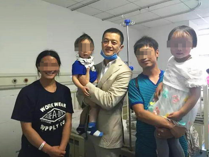 “给李亚鹏捐款”突然火了!大量网友涌入,捐款已超1300万(组图) - 4