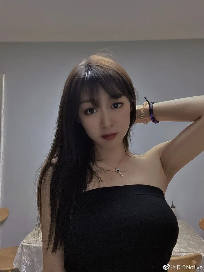 【美女】25岁篮球女教练，晒健身照撩疯全网直男：杀伤力太强了（组图） - 3