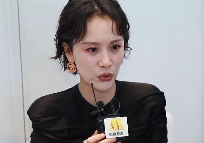央视镜头，张译白发多，章子怡肿了，马丽又胖了，海清咋长这样了（组图） - 21
