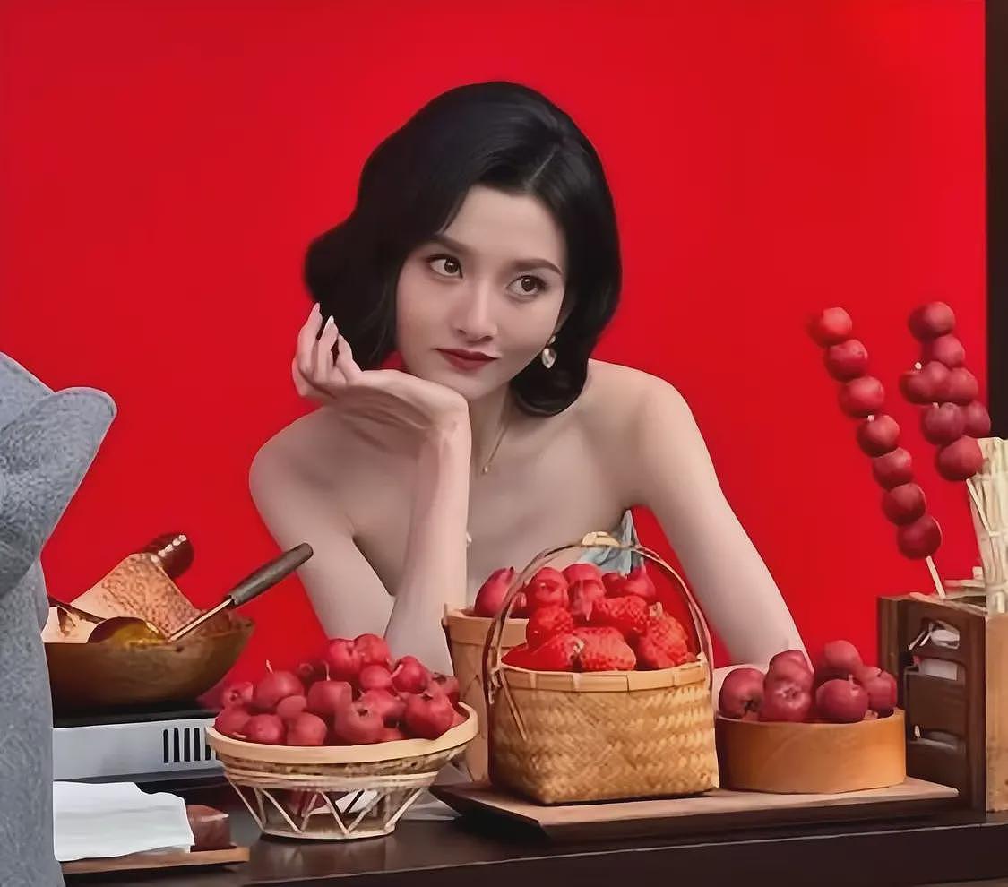 上海活动太真实！孙俪显疲惫，宋祖儿瘦成皮包骨，徐朵三角裤抢镜（组图） - 25