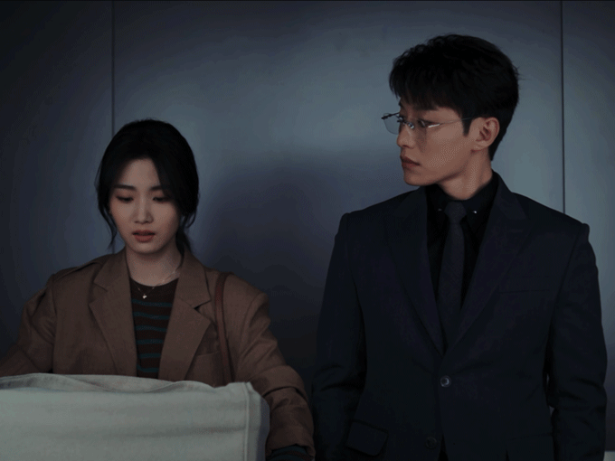 内娱新晋“斯文败类”，37岁靠脸迷倒100万人：已婚有娃？更爱了（组图） - 3