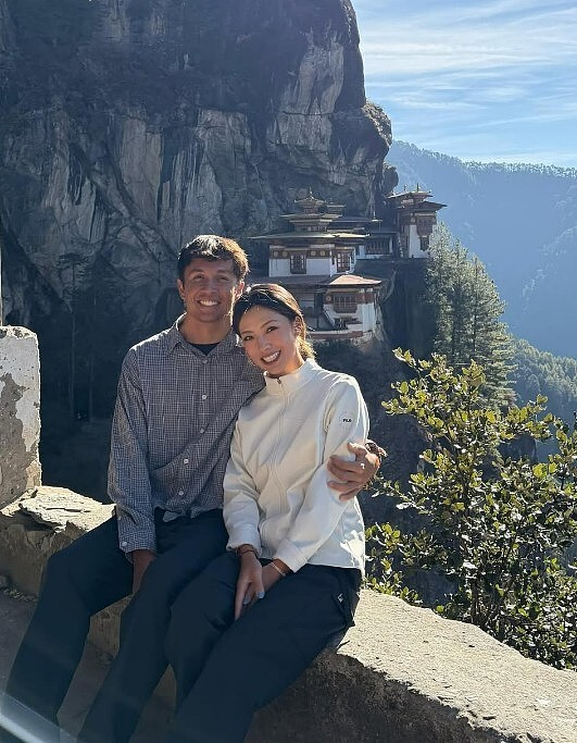 成中国女婿！F1车手阿尔本与高尔夫球手何沐妮订婚，威廉姆斯车队送祝福（组图） - 4